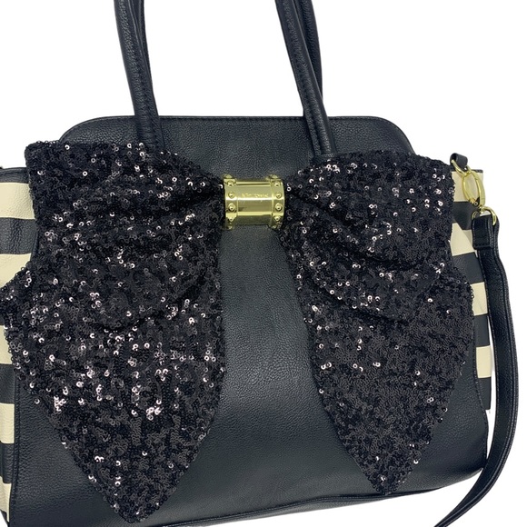 Betsy Johnson Purse Black Sequin Bow |Detachable Crossbody Strap / Handbag| - Picture 8 of 11